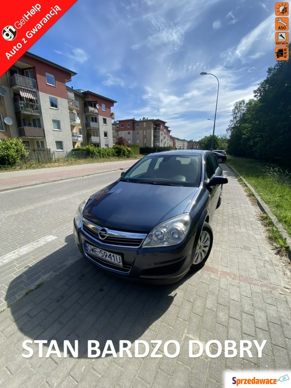 Opel Astra  Hatchback 2009,  1.6 benzyna - Na sprzedaż za 12 500 zł - Wejherowo