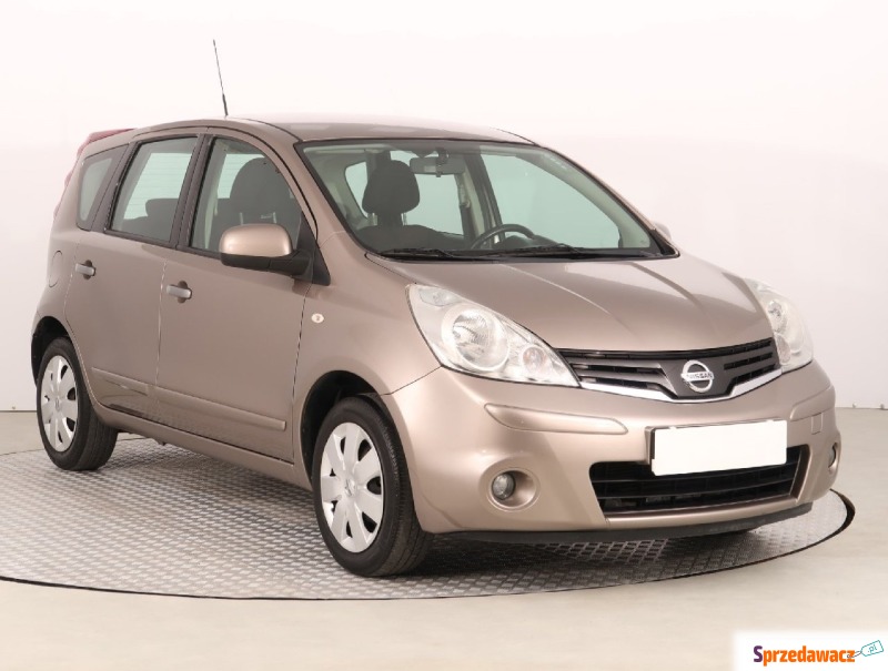 Nissan   Hatchback 2011,  1.4 benzyna - Na sprzedaż za 18 999 zł - Dąbrowa Górnicza