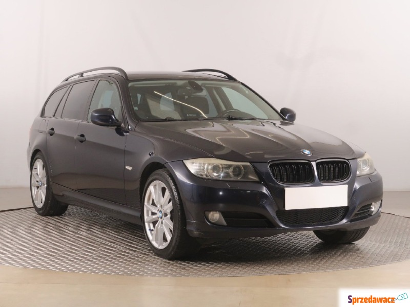 BMW Seria 3  Kombi 2009,  2.0 diesel - Na sprzedaż za 21 999 zł - Zabrze