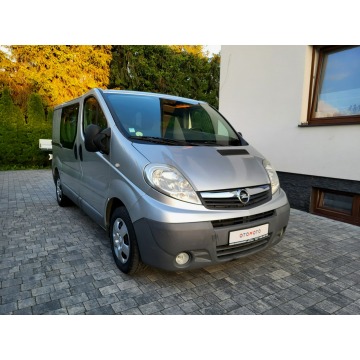 Opel Vivaro - ** 2,0 DCI  115KM ** DUBEL KABINA  ** Nawigacja **