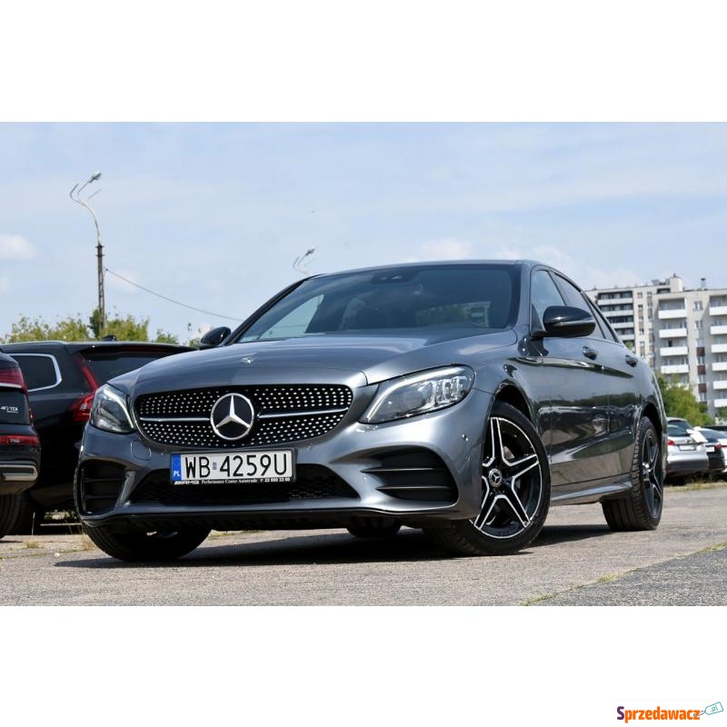 Mercedes - Benz C-klasa  Sedan/Limuzyna 2019,  2.0 benzyna - Na sprzedaż za 135 299 zł - Warszawa
