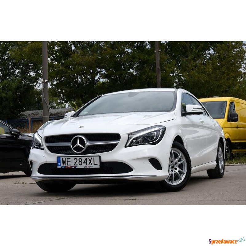 Mercedes - Benz CLA-klasa  Sedan/Limuzyna 2019,  1.6 benzyna - Na sprzedaż za 89 999 zł - Warszawa