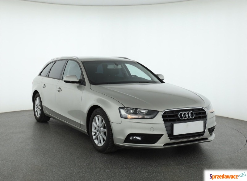 Audi A4  Kombi 2013,  2.0 diesel - Na sprzedaż za 37 999 zł - Bielany Wrocławskie