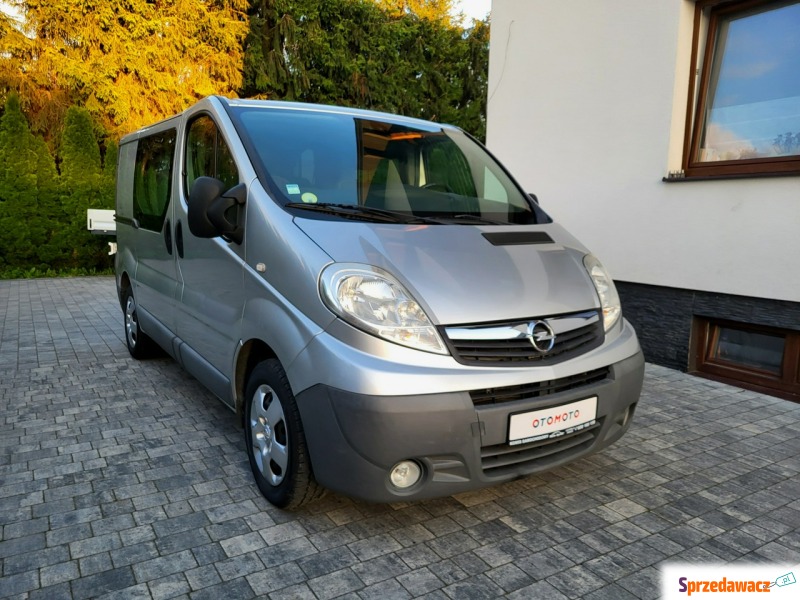 Opel Vivaro - ** 2,0 DCI  115KM ** DUBEL KABINA... - Dostawcze i ciężarowe - Jatutów