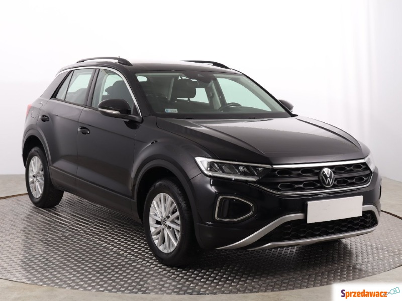 Volkswagen   SUV 2022,  1.5 benzyna - Na sprzedaż za 88 617 zł - Katowice