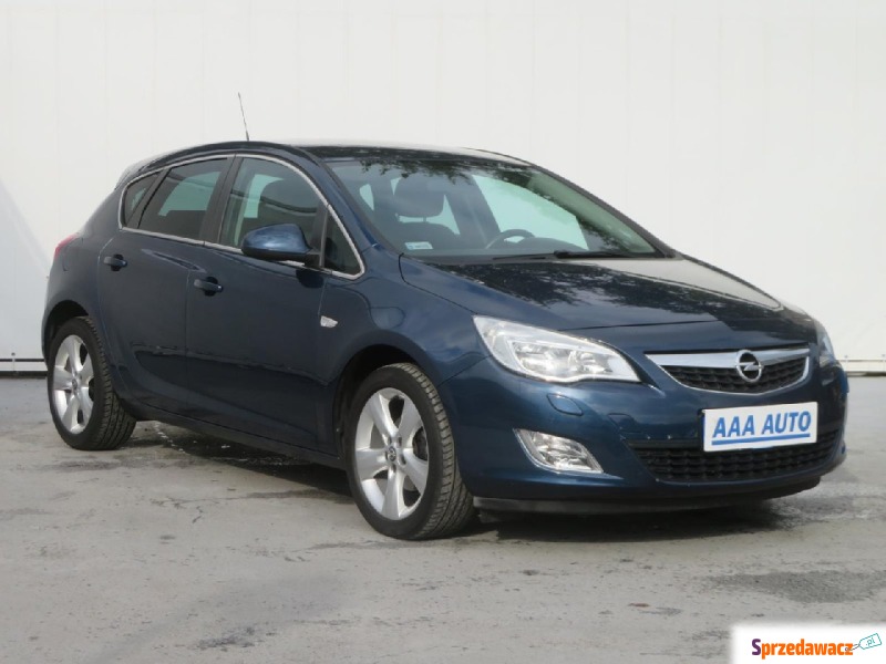 Opel Astra  Hatchback 2010,  1.4 benzyna - Na sprzedaż za 24 999 zł - Bielany Wrocławskie