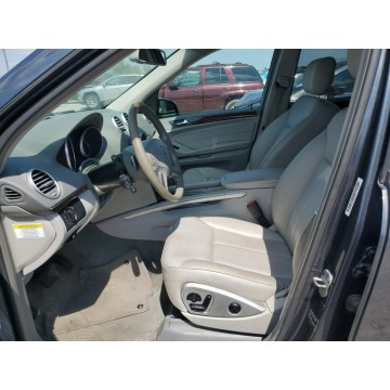 Mercedes - Benz GL-klasa  SUV 2010,  4.6 benzyna, automat - Na sprzedaż za 9 594,00 zł - Katowice - zdjęcie 7