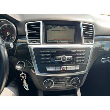 Mercedes - Benz ML-klasa  SUV 2015,  3.5 benzyna, automat - Na sprzedaż za 39 114 zł - Katowice - zdjęcie 7