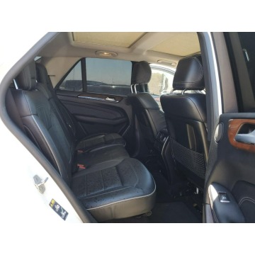 Mercedes - Benz ML-klasa  SUV 2013,  3.0 benzyna, automat - Na sprzedaż za 39 114 zł - Katowice - zdjęcie 9