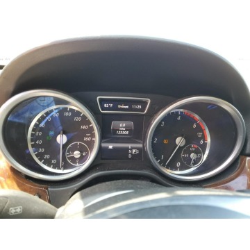 Mercedes - Benz ML-klasa  SUV 2013,  3.0 benzyna, automat - Na sprzedaż za 39 114 zł - Katowice - zdjęcie 12