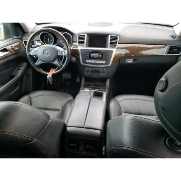 Mercedes - Benz ML-klasa  SUV 2012,  3.0 benzyna, automat - Na sprzedaż za 33 075 zł - Katowice - zdjęcie 7