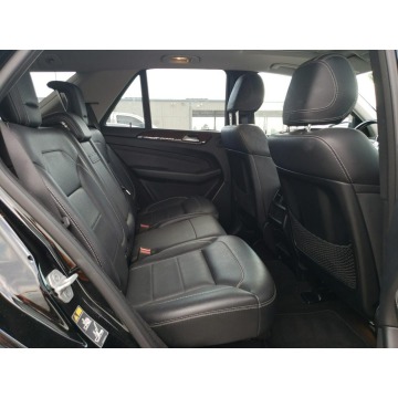 Mercedes - Benz ML-klasa  SUV 2012,  3.0 benzyna, automat - Na sprzedaż za 33 075 zł - Katowice - zdjęcie 9