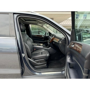 Mercedes - Benz ML-klasa  SUV 2012,  3.0 benzyna, automat - Na sprzedaż za 31 845 zł - Katowice - zdjęcie 5