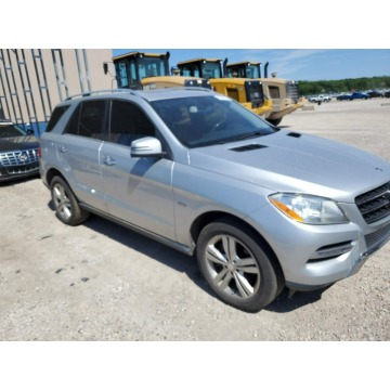 Mercedes - Benz ML-klasa  SUV 2012,  3.0 benzyna, automat - Na sprzedaż za 29 028 zł - Katowice - zdjęcie 3