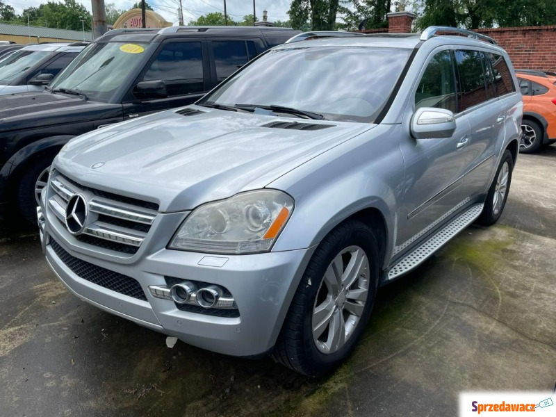 Mercedes - Benz GL-klasa  SUV 2010,  4.6 benzyna - Na sprzedaż za 24 108 zł - Katowice