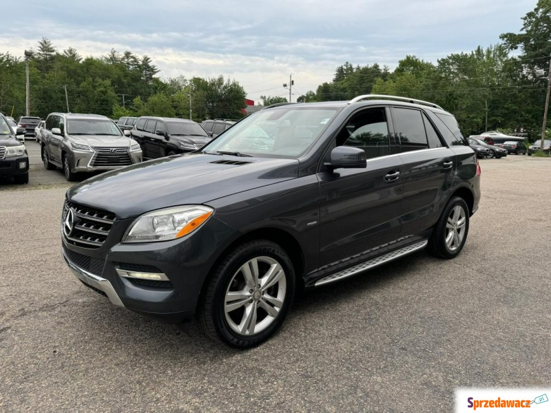 Mercedes - Benz ML-klasa  SUV 2012,  3.0 benzyna - Na sprzedaż za 31 845 zł - Katowice