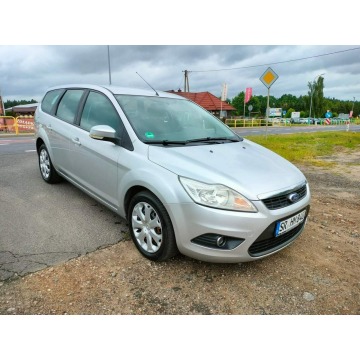 Ford Focus 2008,  1.6 benzyna - Na sprzedaż za 12 900 zł - Dolna Grupa - zdjęcie 2