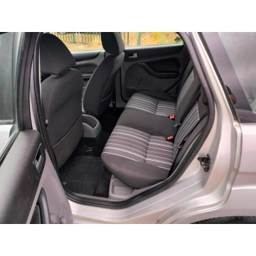 Ford Focus 2008,  1.6 benzyna - Na sprzedaż za 12 900 zł - Dolna Grupa - zdjęcie 7