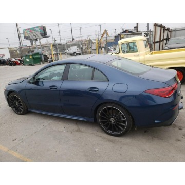 Mercedes - Benz CLA-klasa  Sedan/Limuzyna 2020,  2.0 benzyna, automat - Na sprzedaż za 70 110 zł - Katowice - zdjęcie 6
