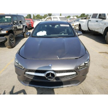 Mercedes - Benz CLA-klasa  Sedan/Limuzyna 2020,  2.0 benzyna, automat - Na sprzedaż za 65 190 zł - Katowice - zdjęcie 2