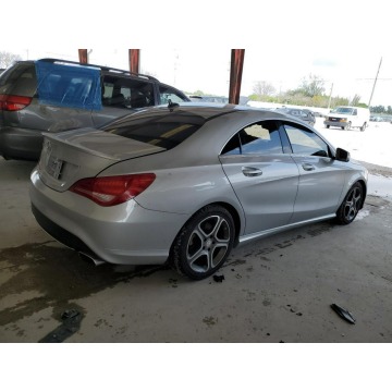 Mercedes - Benz CLA-klasa  Sedan/Limuzyna 2014,  2.0 benzyna, automat - Na sprzedaż za 28 536 zł - Katowice - zdjęcie 6