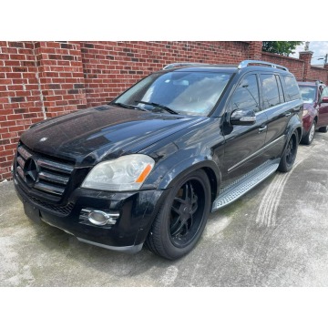 Mercedes - Benz GL-klasa  SUV 2008,  5.5 benzyna, automat - Na sprzedaż za 17 958 zł - Katowice - zdjęcie 1