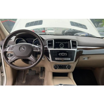 Mercedes - Benz GL-klasa  SUV 2015,  3.0 benzyna, automat - Na sprzedaż za 71 094 zł - Katowice - zdjęcie 5