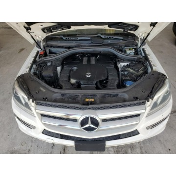 Mercedes - Benz GL-klasa  SUV 2015,  3.0 benzyna, automat - Na sprzedaż za 41 820 zł - Katowice - zdjęcie 7