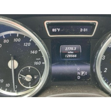 Mercedes - Benz GL-klasa  SUV 2014,  4.6 benzyna, automat - Na sprzedaż za 36 900 zł - Katowice - zdjęcie 8