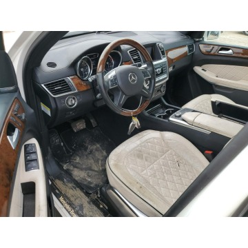 Mercedes - Benz GL-klasa  SUV 2013,  4.6 benzyna, automat - Na sprzedaż za 48 708 zł - Katowice - zdjęcie 7
