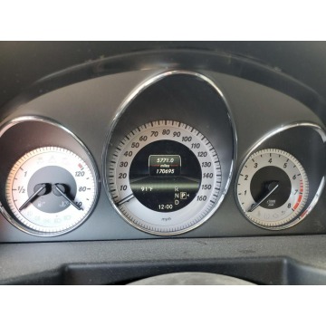 Mercedes - Benz GLK-klasa  SUV 2013,  3.5 benzyna, automat - Na sprzedaż za 23 124 zł - Katowice - zdjęcie 10