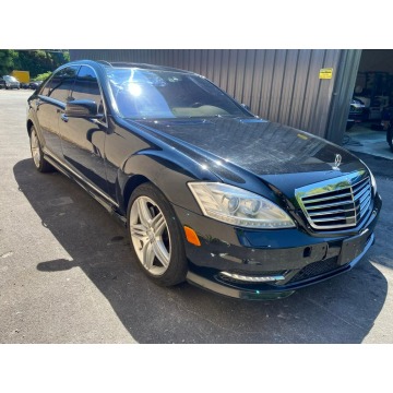Mercedes - Benz S-klasa  Sedan/Limuzyna 2013,  4.6 benzyna, automat - Na sprzedaż za 48 831 zł - Katowice - zdjęcie 2