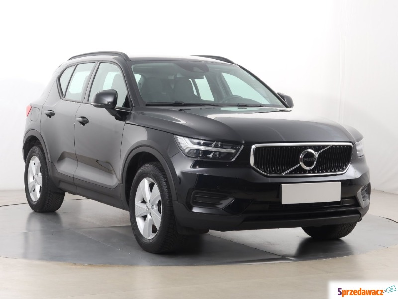 Volvo XC40 T3 (163KM), 2019 - Samochody osobowe - Białystok