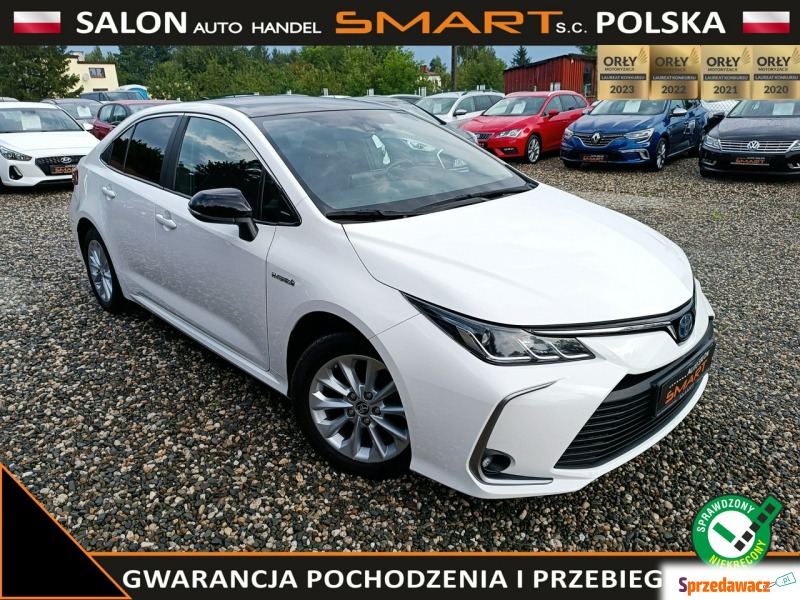 Toyota Corolla  Sedan/Limuzyna 2019,  1.8 hybryda - Na sprzedaż za 82 900 zł - Rydułtowy