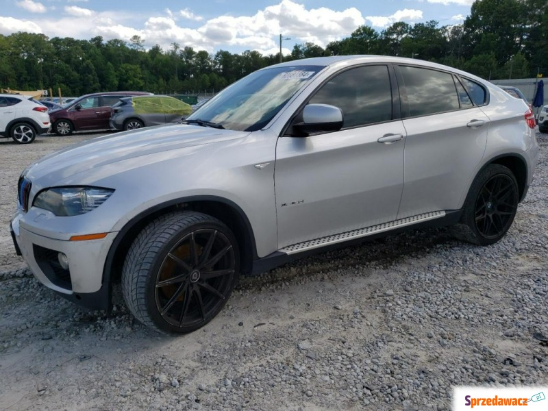 BMW X6  SUV 2013,  4.4 benzyna - Na sprzedaż za 49 692 zł - Katowice