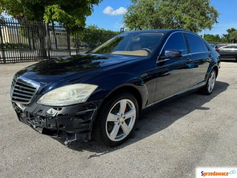 Mercedes - Benz S-klasa  Sedan/Limuzyna 2013,  4.6 benzyna - Na sprzedaż za 33 825 zł - Katowice