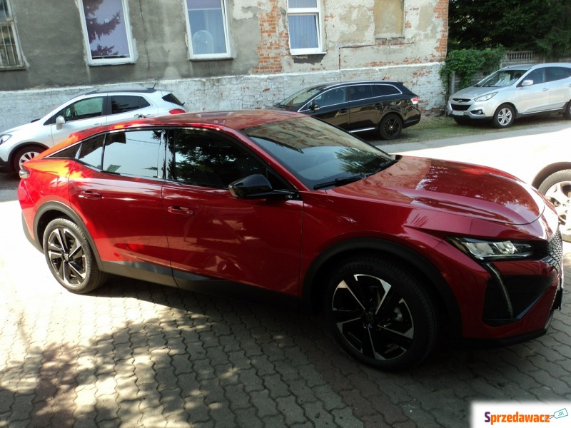 Peugeot   Hatchback 2023,  1.2 benzyna - Na sprzedaż za 150 000 zł - Lublin