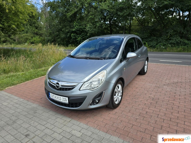 Opel Corsa 1,2 benzynka z klimatyzacja !!! - Samochody osobowe - Cielcza