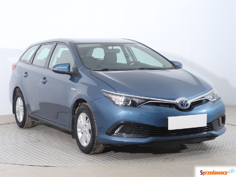 Toyota Auris  Kombi 2018,  1.8 benzyna - Na sprzedaż za 57 722 zł - Piaseczno