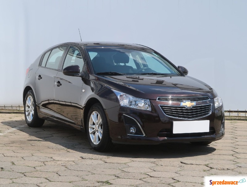 Chevrolet Cruze  Hatchback 2012,  1.8 benzyna+LPG - Na sprzedaż za 33 999 zł - Łódź