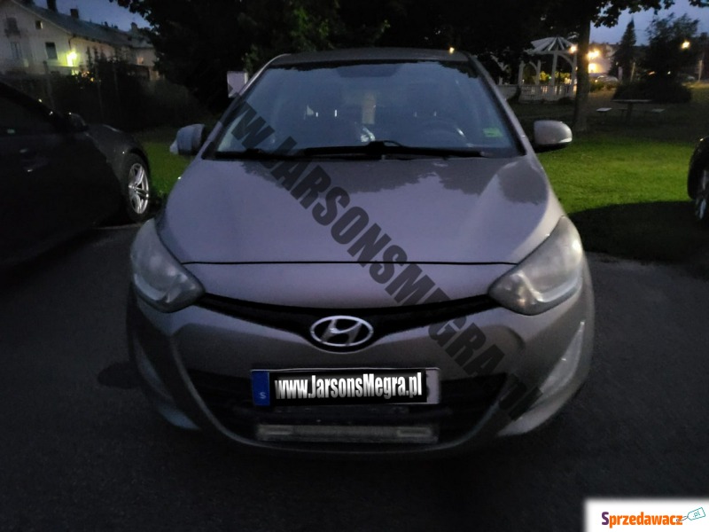 Hyundai i20  Hatchback 2012,  1.2 benzyna - Na sprzedaż za 8 100,00 zł - Kiczyce