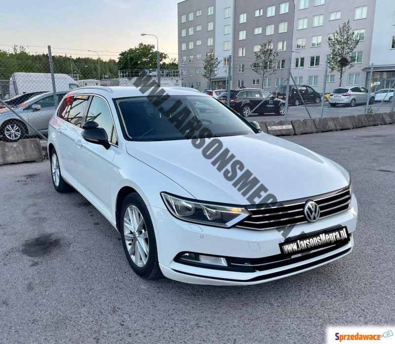 Volkswagen Passat 2015,  2.0 diesel - Na sprzedaż za 56 800 zł - Kiczyce