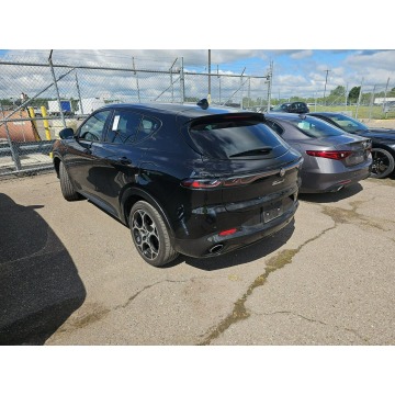 Alfa Romeo Tonale  SUV 2024,  1.3 hybryda, automat - Na sprzedaż za 125 460 zł - Katowice - zdjęcie 4