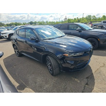 Alfa Romeo Tonale  SUV 2024,  1.3 hybryda, automat - Na sprzedaż za 125 460 zł - Katowice - zdjęcie 3