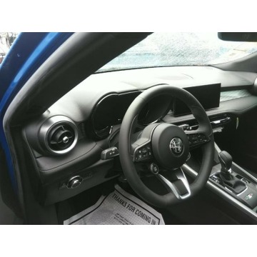 Alfa Romeo Tonale  SUV 2024,  1.3 hybryda, automat - Na sprzedaż za 174 660 zł - Katowice - zdjęcie 9