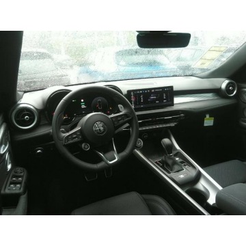 Alfa Romeo Tonale  SUV 2024,  1.3 hybryda, automat - Na sprzedaż za 177 120 zł - Katowice - zdjęcie 7