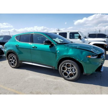 Alfa Romeo Tonale  SUV 2024,  1.3 benzyna, automat - Na sprzedaż za 66 420 zł - Katowice - zdjęcie 3