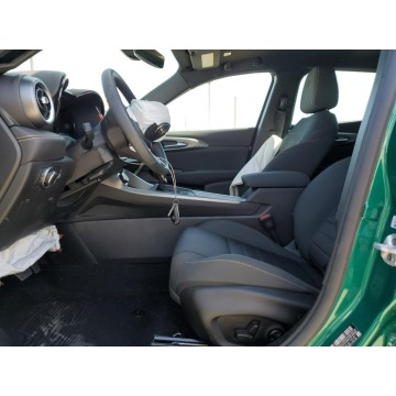 Alfa Romeo Tonale  SUV 2024,  1.3 benzyna, automat - Na sprzedaż za 66 420 zł - Katowice - zdjęcie 8