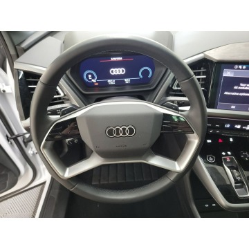 Audi Q4  Sedan/Limuzyna 2023 elektryczny, automat - Na sprzedaż za 174 660 zł - Katowice - zdjęcie 7