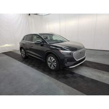 Audi Q4  Sedan/Limuzyna 2023 elektryczny, automat - Na sprzedaż za 150 060 zł - Katowice - zdjęcie 3